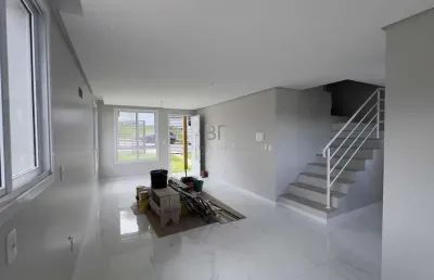 Sobrado novo com 97m² no bairro são luiz 03 dormitórios