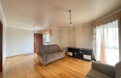 Apartamento semimobiliado com 03 dormitórios sendo 01 suíte no bairro santa cata