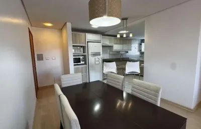 Apartamento semimobiliado 02 dormitórios e box duplo  no bairro bela vista