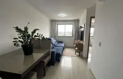 Apartamento mobiliado com 2 dormitórios e 2 vagas no bairro panazzolo