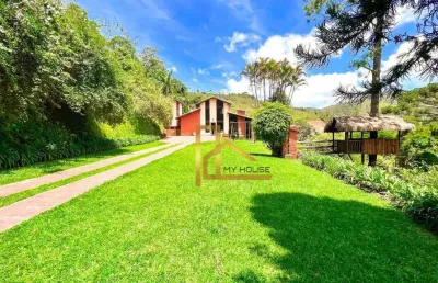 Mini sítio com 4250m² com 5 dormitórios 2 suítes à venda, 4250 m² por r$ 2.400.000 - albuquerque - teresópolis/rj
