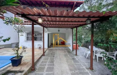 More bem:  casa com 4 quartos e lazer privativo a 400m da feirinha do alto