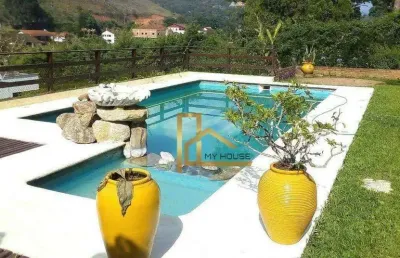 Casa linear com 3 dormitórios 2 suítes à venda, 284 m² com lazer privativo - albuquerque - teresópolis/rj