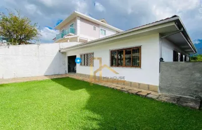 Casa linear 3 dormitórios sendo 1 suíte pertinho do centro à venda, 120 m² por r$ 650.000 - fazendinha - teresópolis/rj