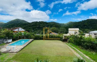 Casa com 3 dormitórios sendo 2 suítes à venda, 161 m² carlos guinle - teresópolis/rj