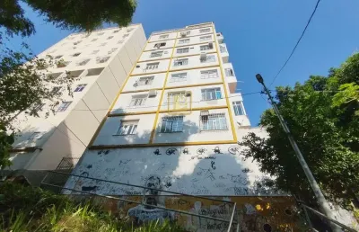 Apartamento composto de sala dois quartos em santa teresa rio de janeiro