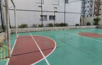Apartamento de 2 quartos no bairro de ocian em praia grande - sp