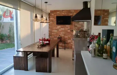 Casa para locação em santana de parnaíba, tamboré, 3 dormitórios, 1 suíte, 3 banheiros, 2 vagas