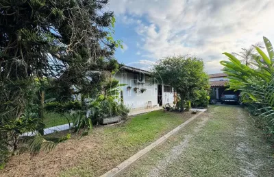Casa com 4 quartos à venda em estufa i, ubatuba  por r$ 970.000