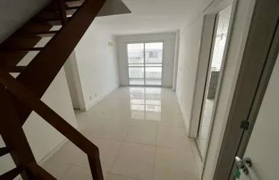 Cobertura grand village freguesia - rua ituverava. 2 quartos com ampla área.
