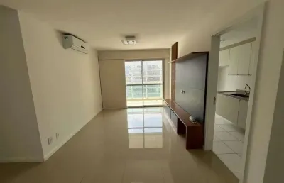 Union square home, 2 quartos sol da manhã. varandão e vaga. lazer