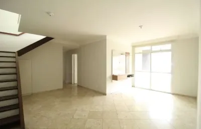 Residencial iguaçu, cobertura com 300 a venda, 5 quartos com 3 vagas. piscina.