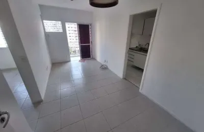 Pátio carioca, vista lazer com 2 quartos, ótima varanda. 1 vaga. lazer completo.
