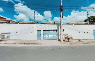 Casa 2 quartos com belíssimo acabamento e armários planejados nos 2 quartos no são benedito em santa luzia-mg