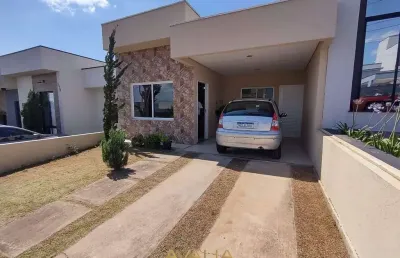 Casa a venda com 2 quartos (1 suíte) no condomínio paraty - indaiatuba