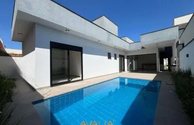 Casa a venda com piscina no condomínio gran reserve em indaiatuba