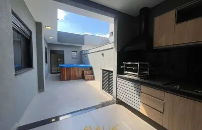 Residência moderna e sofisticada no condomínio grand reserve