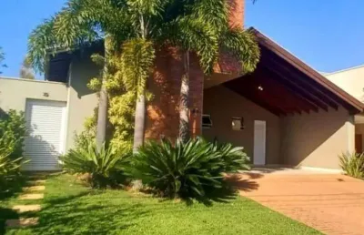 Exclusividade, conforto e natureza em perfeita harmonia – a casa dos seus sonhos está aqui!