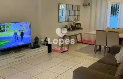 Casa sobradada com 4 quartos no cidade vista verde, são josé dos campos/sp.