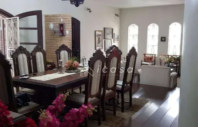 Casa com 3 dormitórios à venda, 301 m² por r$ 1.170.000,00 - centro - caçapava/sp