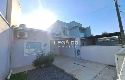 Casa com 2 dormitórios para alugar, 60 m² por r$ 2.500,00/mês - espinheiros - joinville/sc