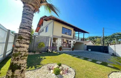 Sobrado com 4 dormitórios à venda, 370 m² por r$ 990.000,00 - boehmerwald - joinville/sc