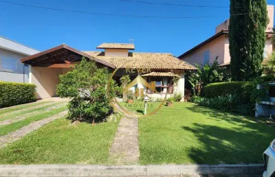 Casa à venda em vinhedo, buracão, com 3 suítes, com 249 m², condomínio alpes de vinhedo