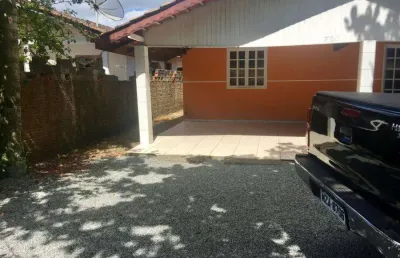 Casa com 2 quartos à venda na rua paraná, 000, barra do sai, itapoá por r$ 450.000
