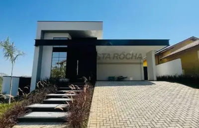Casa com 3 dormitórios à venda, 330 m² por r$ 2.290.000,00 - condominio portal dos bandeirantes - salto/sp