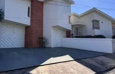 Casa com 3 dormitórios à venda, 238 m² por r$ 1.100.000,00 - centro - salto/sp