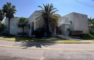 Casa com 4 dormitórios à venda, 780 m² por r$ 8.000.000,00 - condomínio jardim dos lagos - indaiatuba/sp
