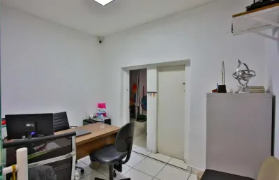 Casa comercial no jardim do mar: 19 salas, 3 vagas, 288m² - são bernardo do campo-sp