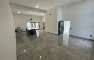 Linda casa com piscina condomínio residencial jardim recanto das águas em nova odessa /sp