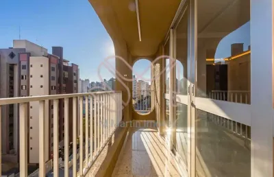 Apartamento com 3 quartos à venda na Rua Desembargador Motta, 2198, Centro, Curitiba