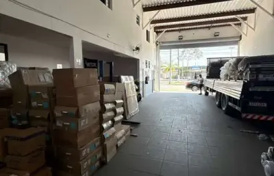 Venda ou locação galpão reformado no boqueirão com 302 m2