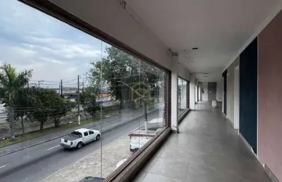 Galpão disponível para locação na av. do trabalhador