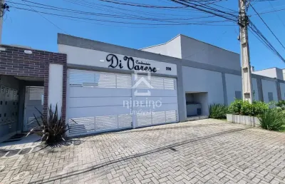 Casa em condomínio fechado com 3 quartos à venda na rua josé zen, 293, bom jesus, são josé dos pinhais por r$ 650.000