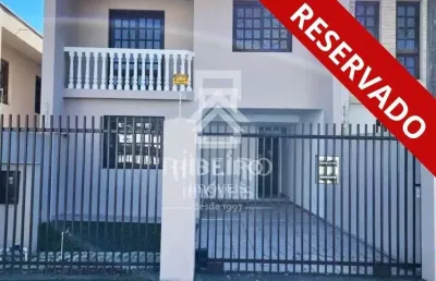 Casa com 3 quartos para alugar na rua coronel luiz victorino ordine, 945, centro, são josé dos pinhais por r$ 3.000