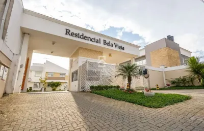 Casa com 3 quartos à venda na rua maranhão, 23, boneca do iguaçu, são josé dos pinhais por r$ 650.000