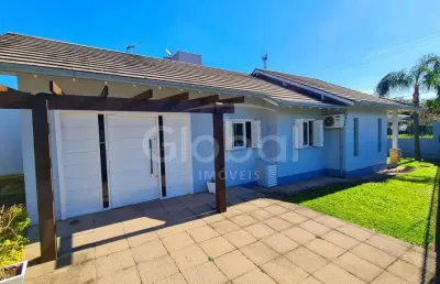 Casa com 3 quartos para alugar no Centro, Sapiranga 