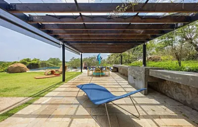 Casa em condomínio para venda, 5 dorms sendo 3 suites, 8 vagas, 800 m²