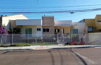 Casa com 4 quartos à venda na Rua Francisco Motta Machado, 521, Capão da Imbuia, Curitiba