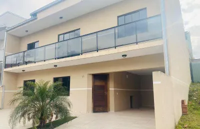 Casa com 3 quartos para alugar na Rua Maiorca, 104, Santa Terezinha, Colombo