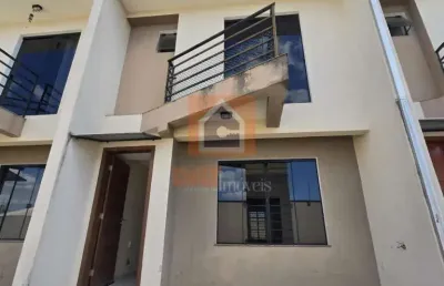Casa com 2 quartos à venda na Rua Humberto de Campos, 773, Uvaranas, Ponta Grossa