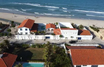 Casa beira da praia, com 7 dormitórios à venda, 533 m² por r$ 1.300.000 - caponga - cascavel/ce