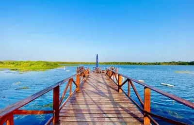Lagoa do catu  com 4 dormitórios à venda, 350 m² por r$ 3.500.000 - centro - aquiraz/ce