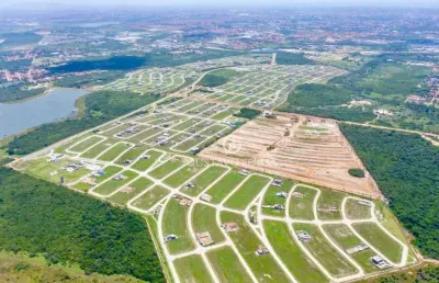 Terreno comercial à venda na Avenida Atlântica, 4, Cidade Alpha, Eusébio