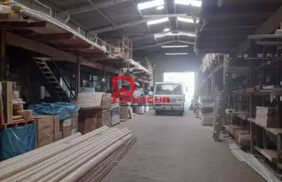 Barracão / Galpão / Depósito para alugar na Rua Cidade de Cianorte, 16, Jardim Quietude, Praia Grande