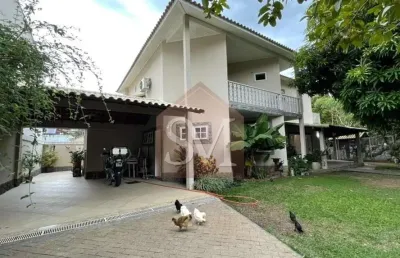 Casa duplex de luxo com 3 quartos e 2 suítes no jacarepaguá, rio de janeiro - rj: 5 banheiros, 2 salas, 3 vagas de garagem e 438m²!