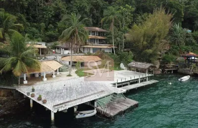 Angra dos reis ,casa  em  bracui angra dos reis 6 suítes com atracadouro